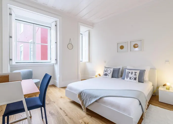 Modern Flat In Downtown Lisbon By Lovelystay